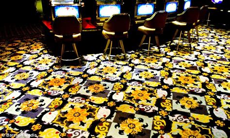 There's a Reason for Quirky Casino Carpet Design .
